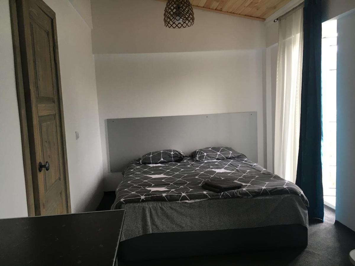 Zaton Guesthouse Cholpon-Ata Exteriör bild